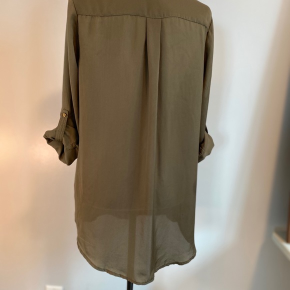 Dynamite Blouse - Picture 4 of 4